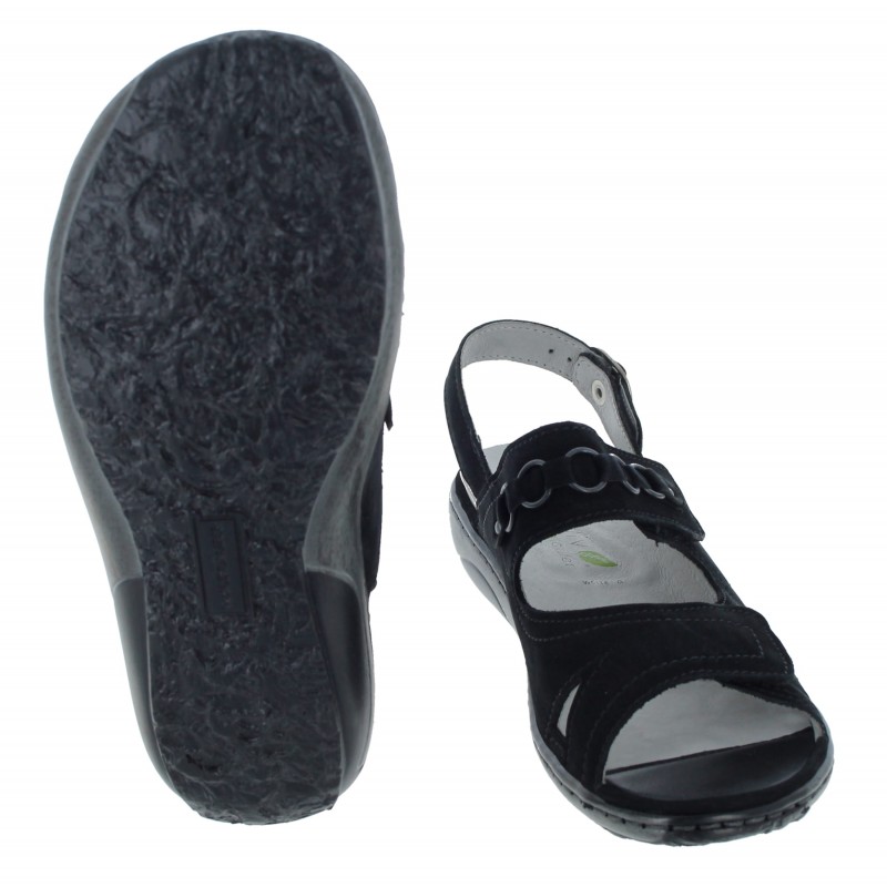 Soft on sale black sandals